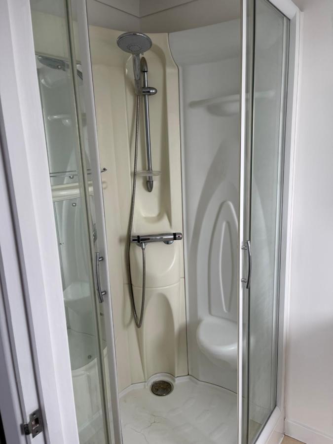 Lovely, Sleeps 6, Riverside Views, Parking, Gy * Great Yarmouth